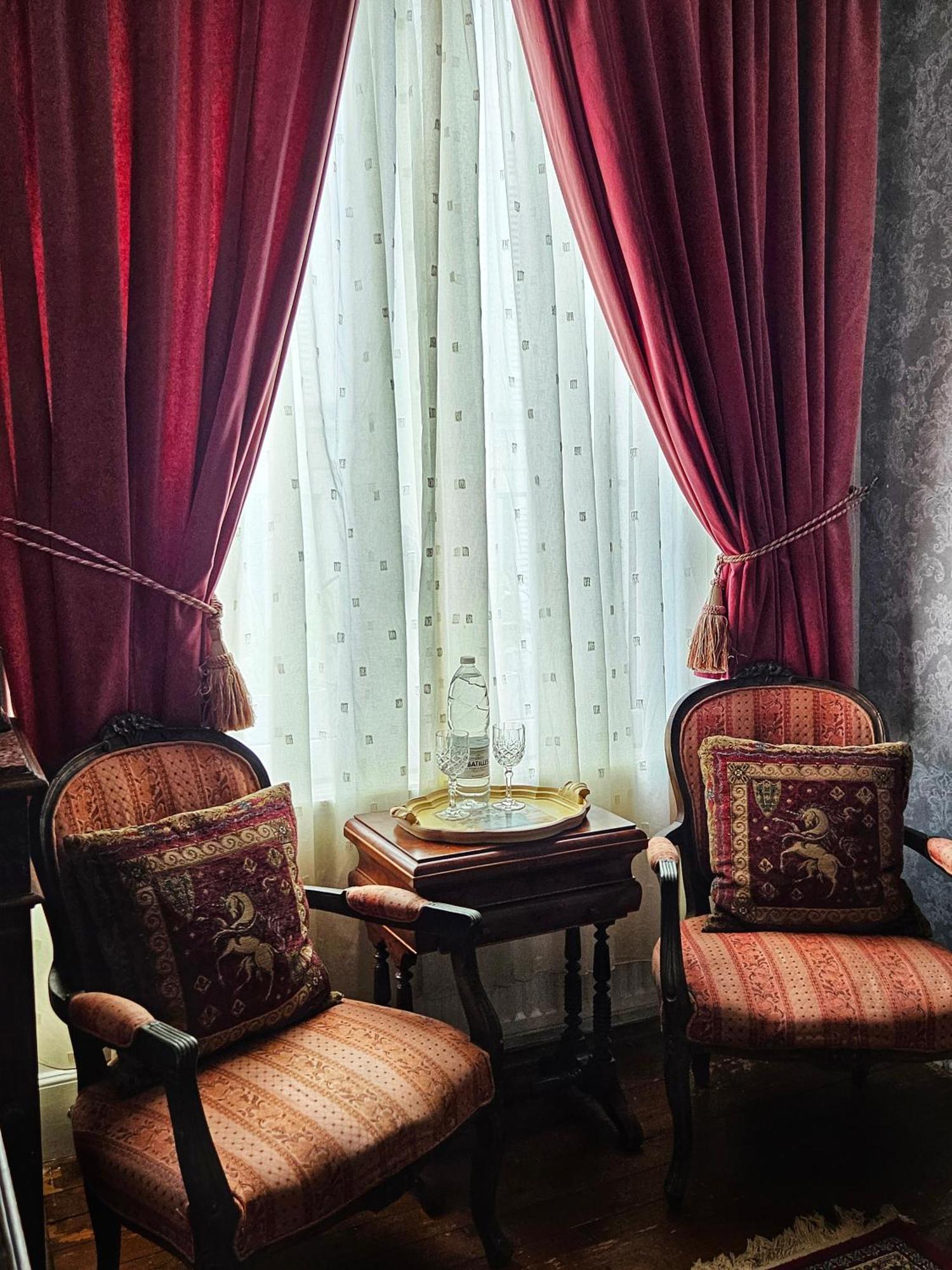 L'Entree Chambres D'Hotes Bar & Restaurant Castillonnes Екстер'єр фото